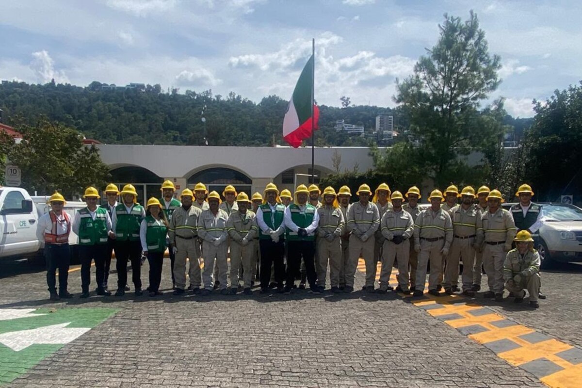 Van más de 1,300 electricistas de la CFE desplegados por el huracán Polo… desde hace más de una semana