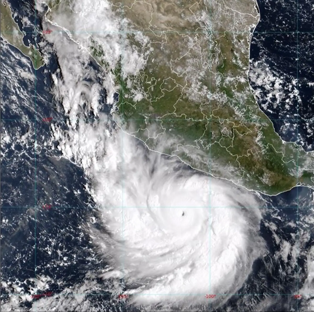 Monstruo en el Pacífico: el huracán Polo alcanza categoría 5 y cierra Puerto Escondido a embarcaciones menores